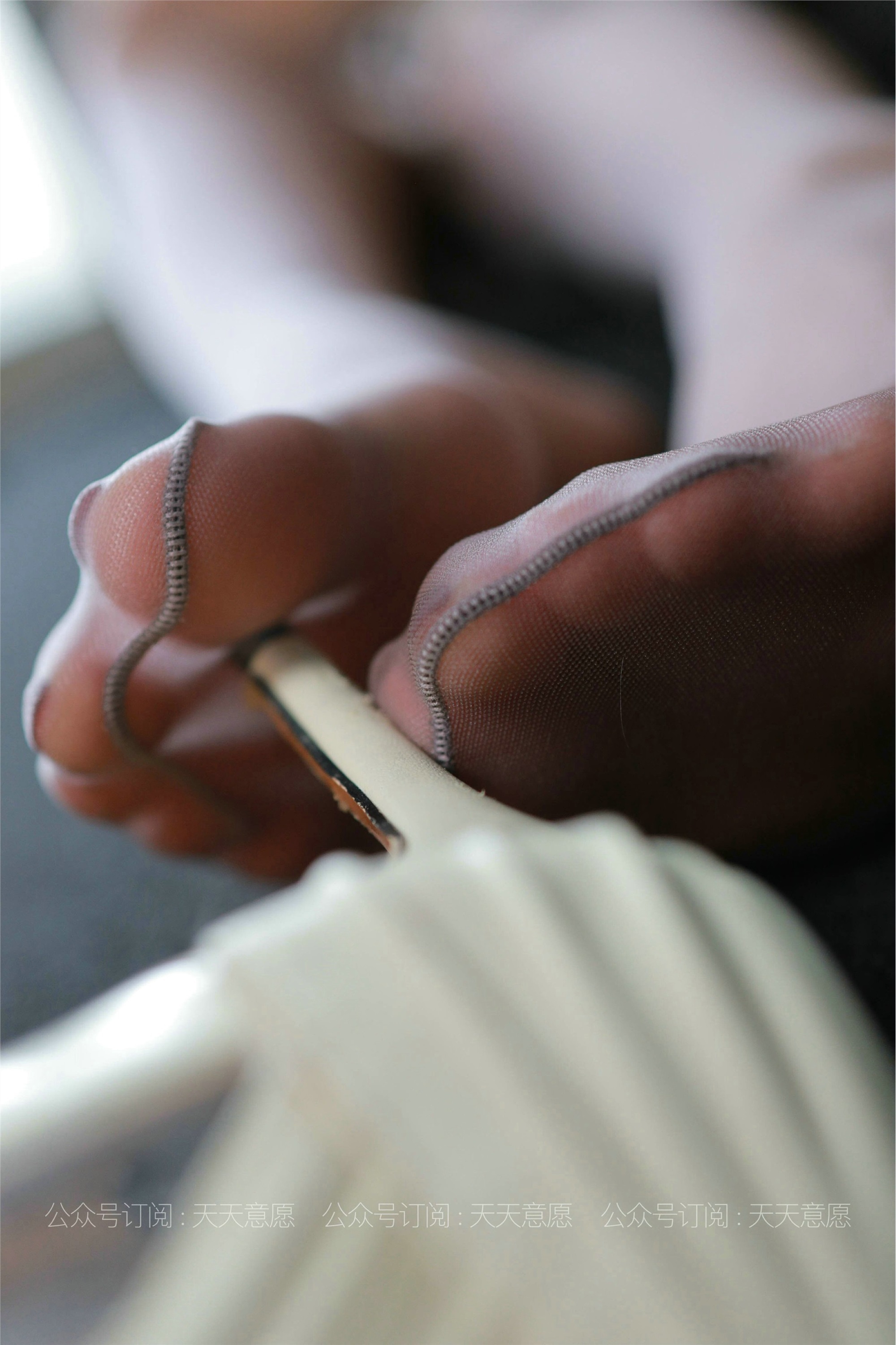 IESS异思趣向 - 模特：羽西《性感青花瓷》